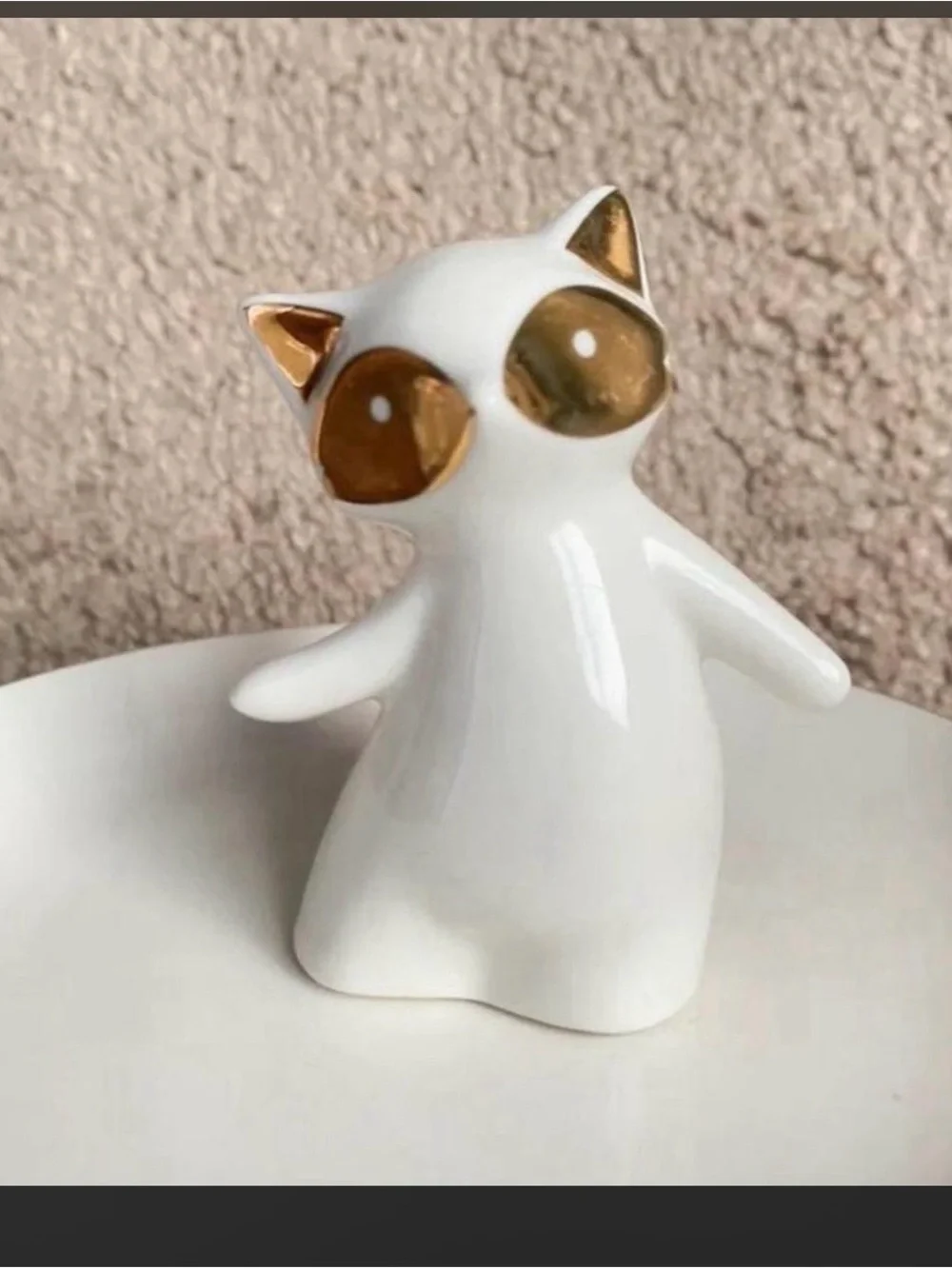 Charming Charlie White Cat Jewelry Dish with Gold Accent